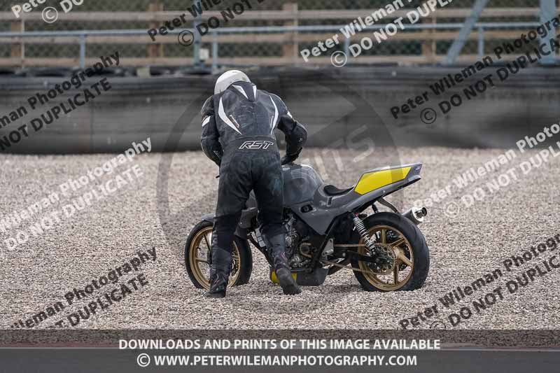 donington no limits trackday;donington park photographs;donington trackday photographs;no limits trackdays;peter wileman photography;trackday digital images;trackday photos